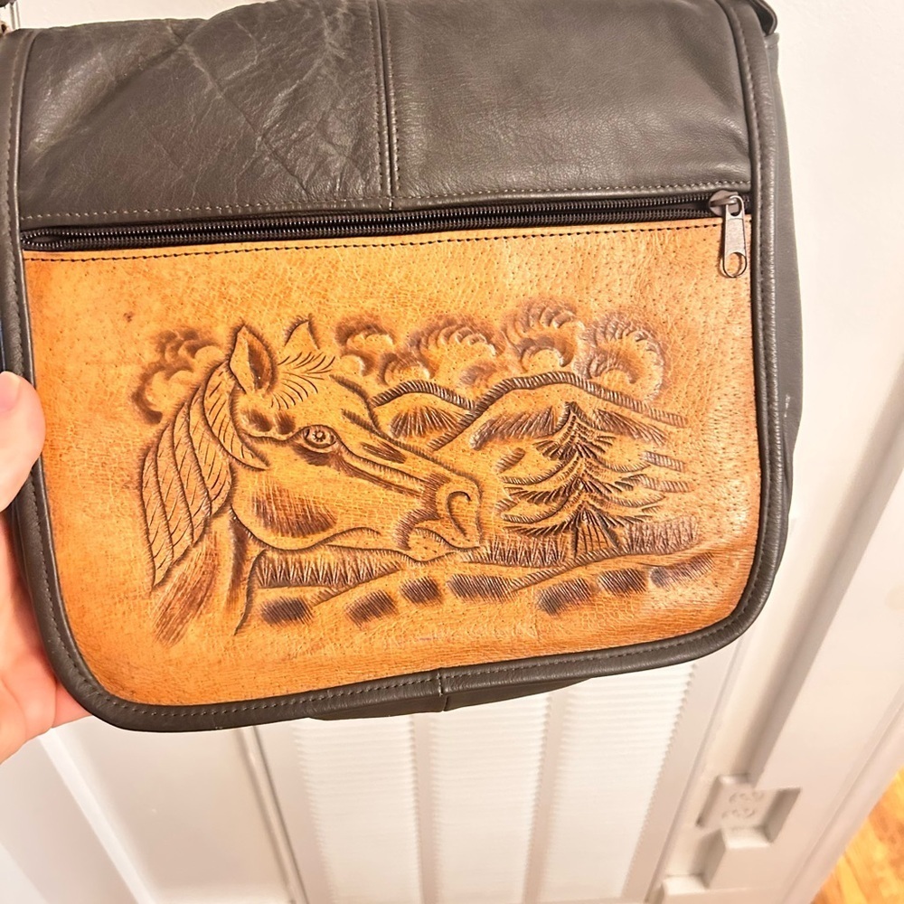 Vintage tooled Leather Horse mountain tree Design messenger Bag 10x10